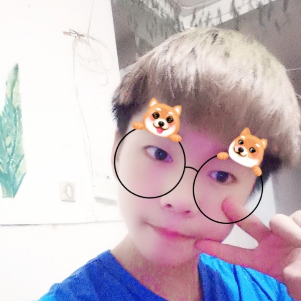 大白方俊秀的照片