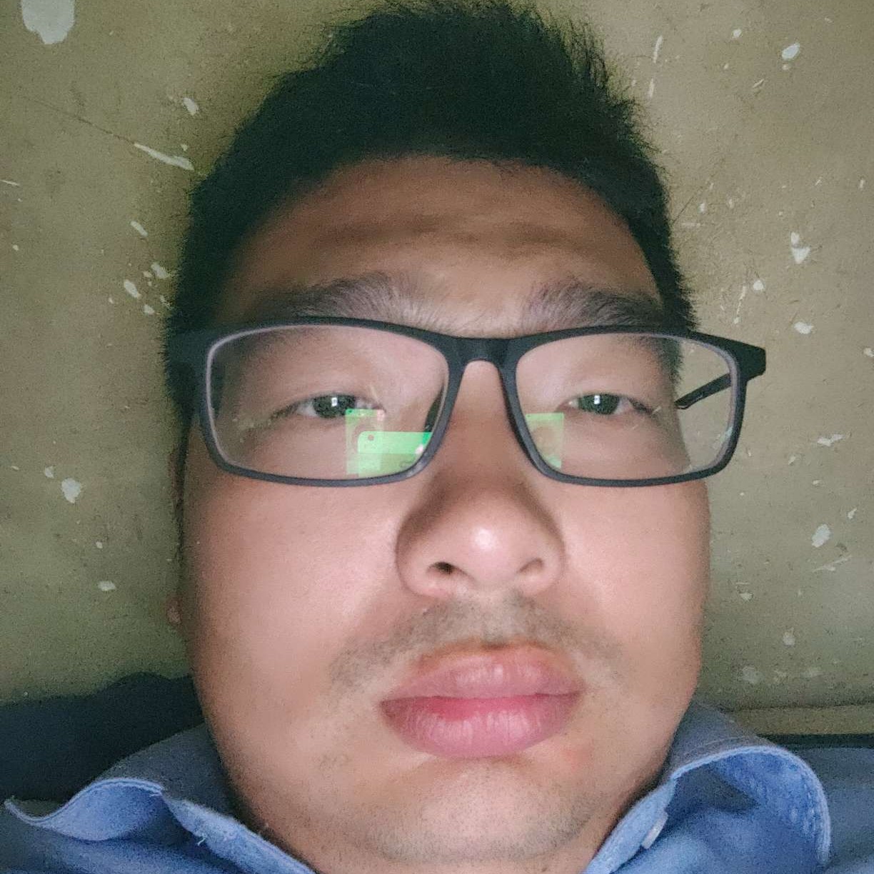 大白等于积极的照片