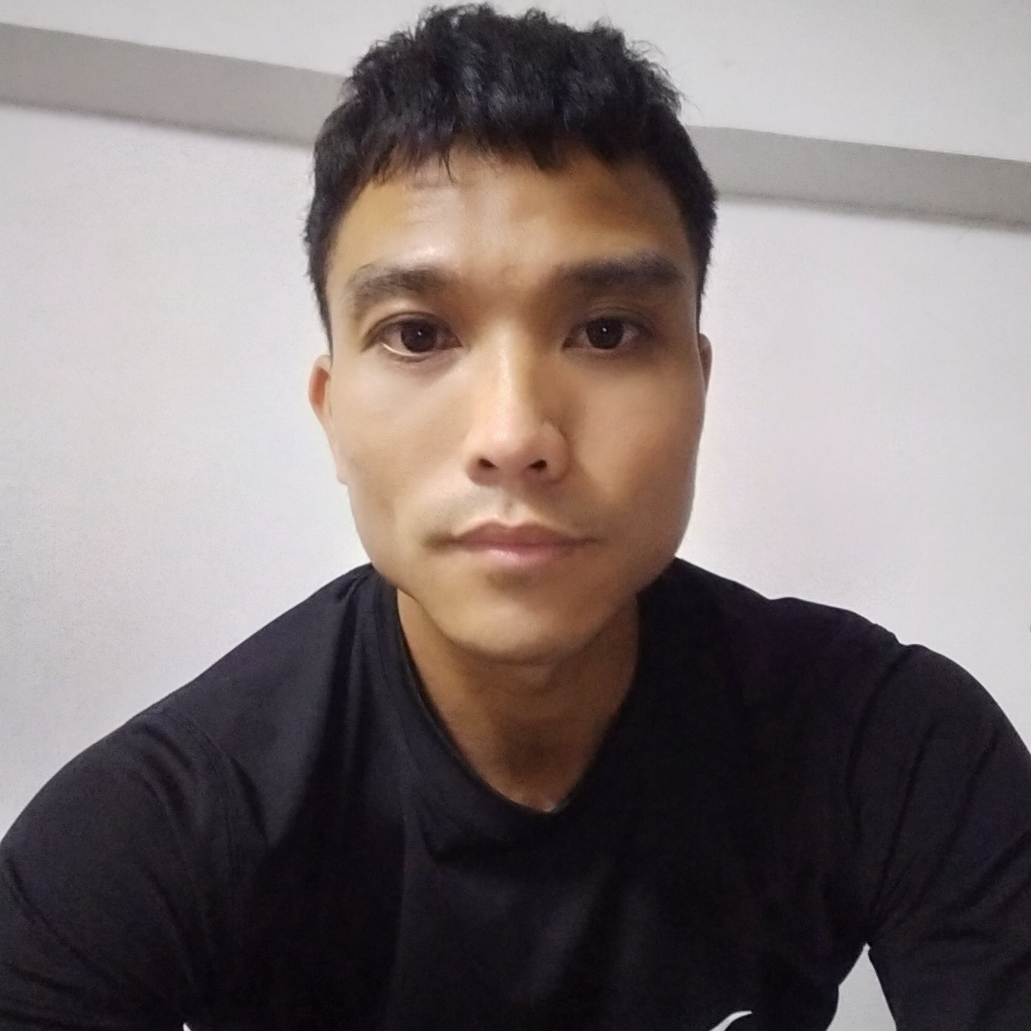 尘宵扯简单的照片