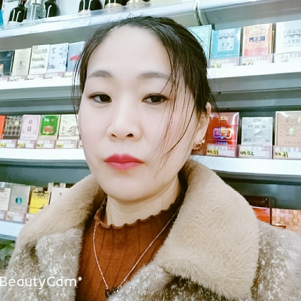 纯真戒指的照片