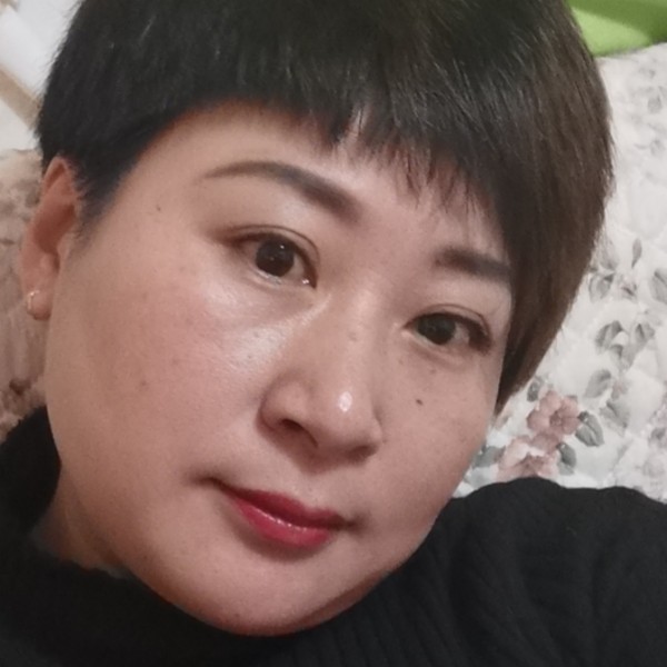 快乐倾心森槿的照片