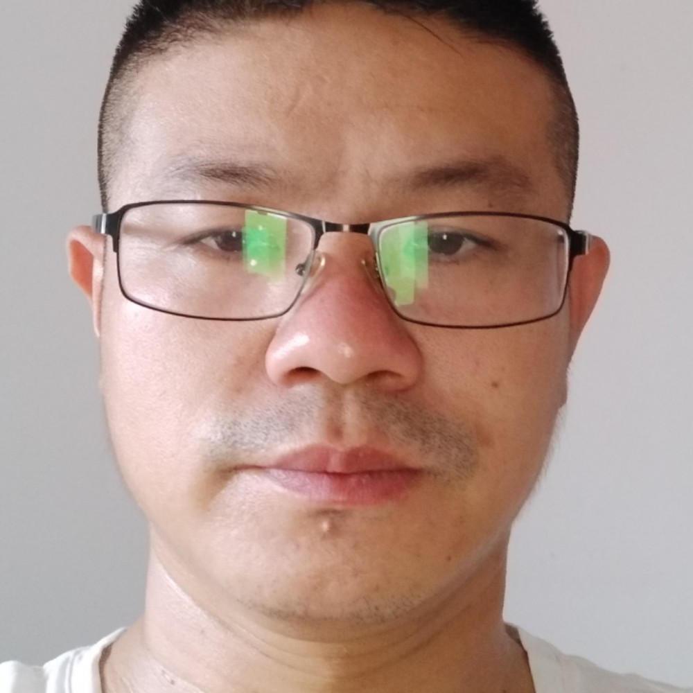 陈贵明的照片