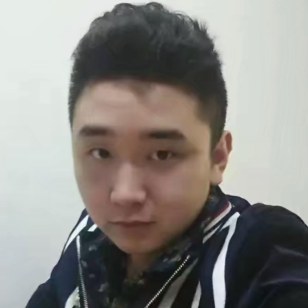 年轻牙医的照片