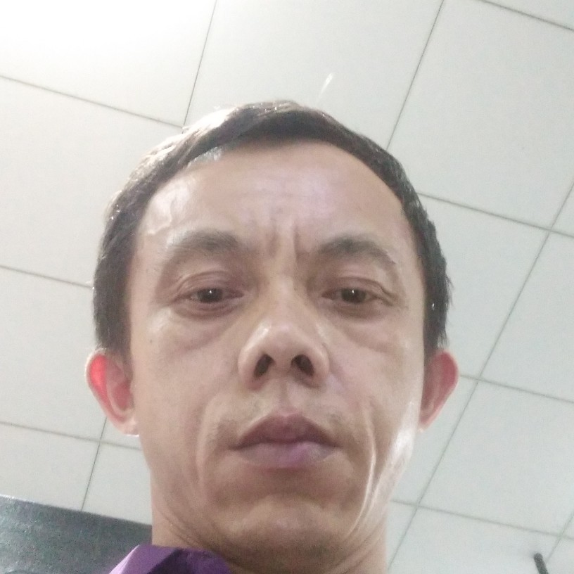 受伤蹙眉浮波的照片