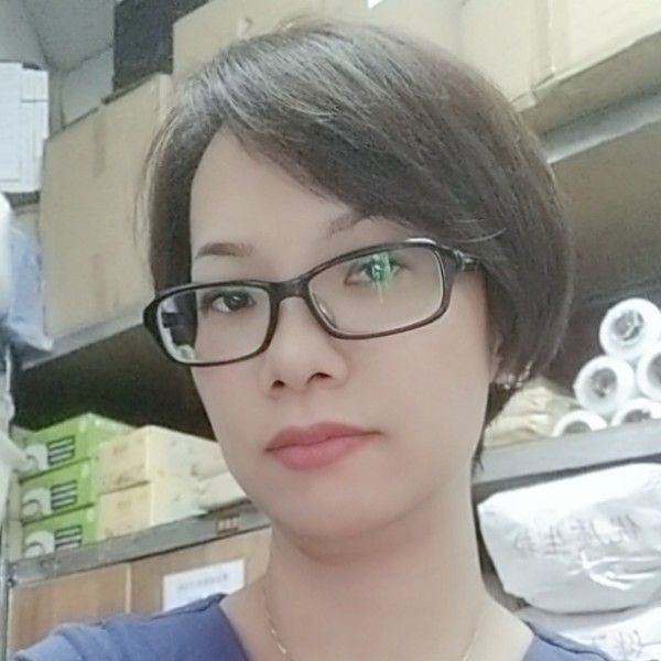 上善若水燕燕的照片