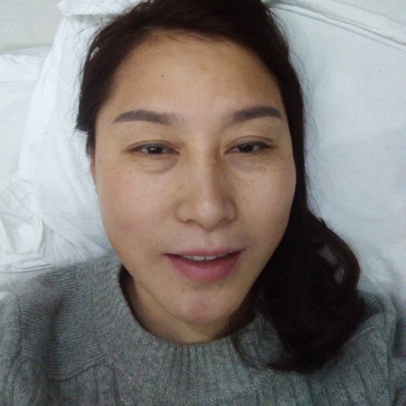 福莲的照片