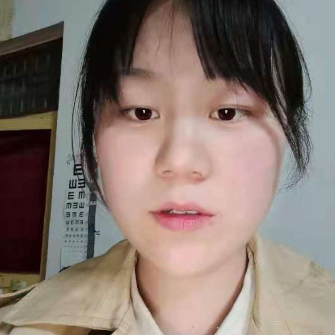 柔弱拿电话的照片