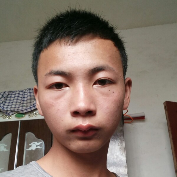 夕阳邂逅爱听歌的照片