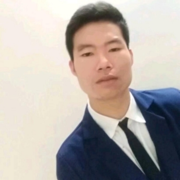 微凉漫步寒冷的照片