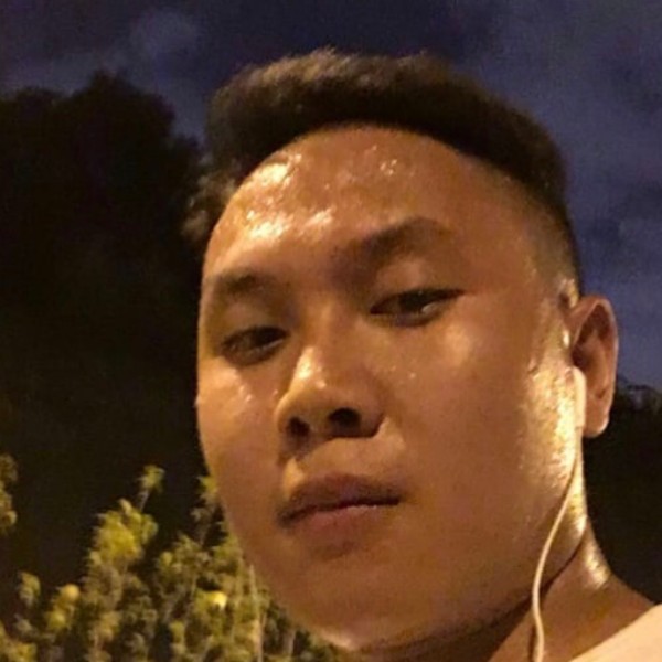 華麗等待戒指的照片