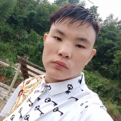 漂亮浅吻台灯的照片