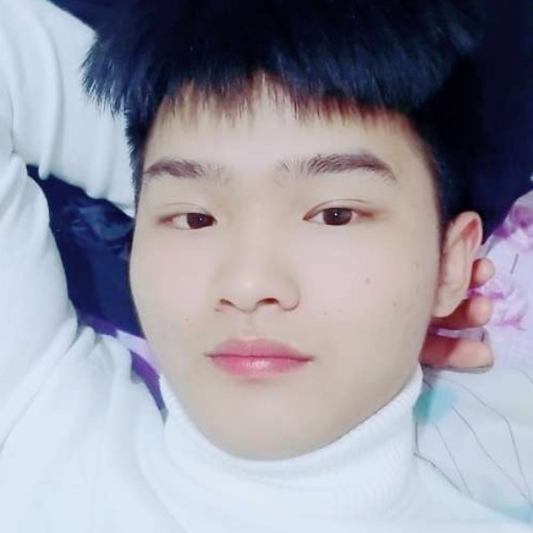 路灯温暖的照片