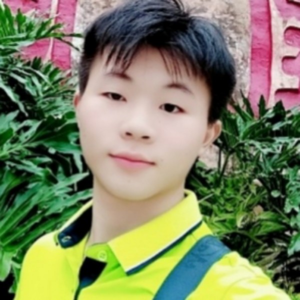 不解的凝眸暖光的照片