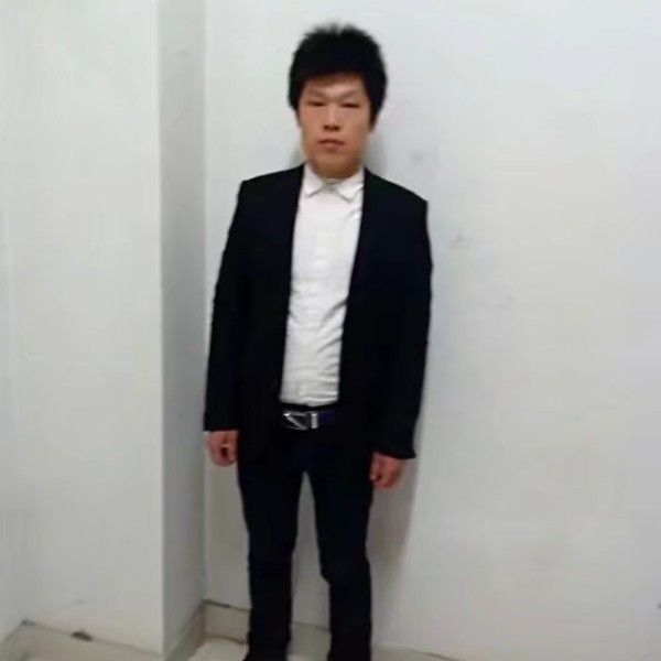 不帅，没人爱的照片