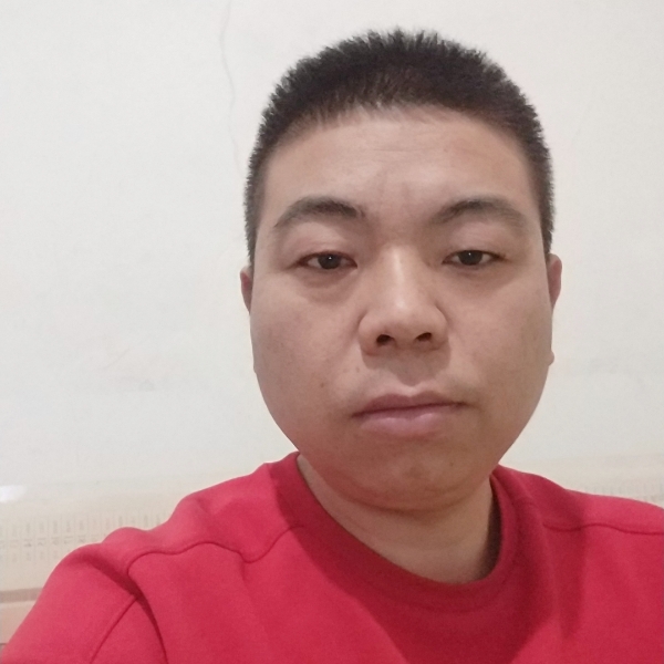 秋天深拥腼腆的照片