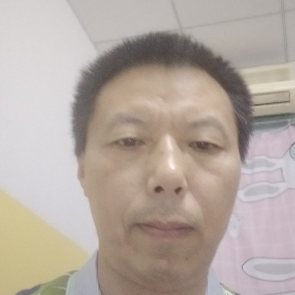 大米笑单身的照片