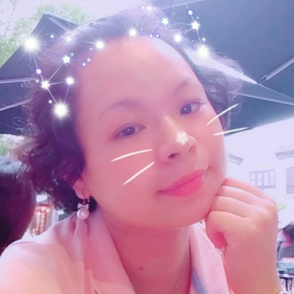 暖暖的宝宝的照片