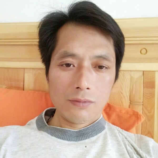 心尘善良的照片