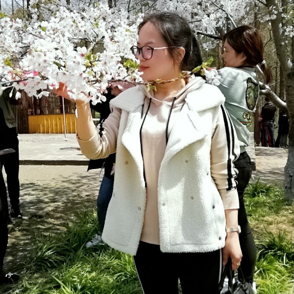 在没风的地方找☀的照片