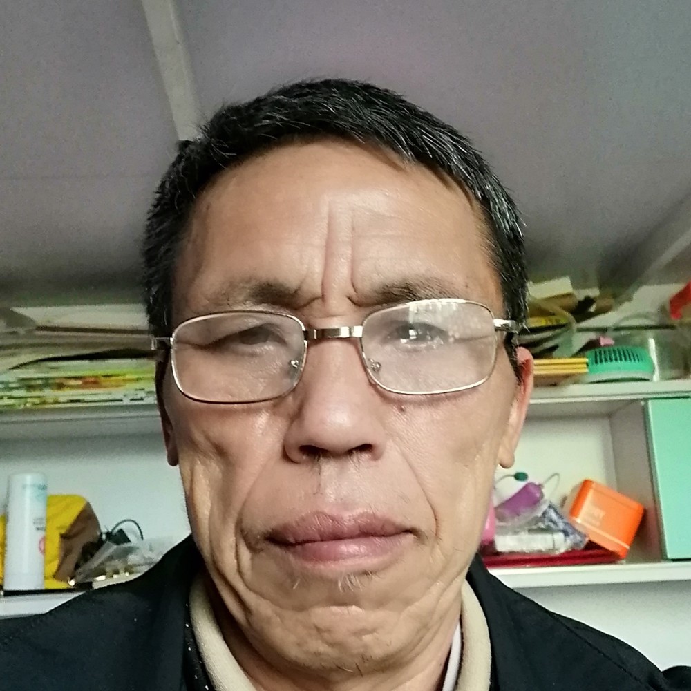 冷月改变壮观的照片