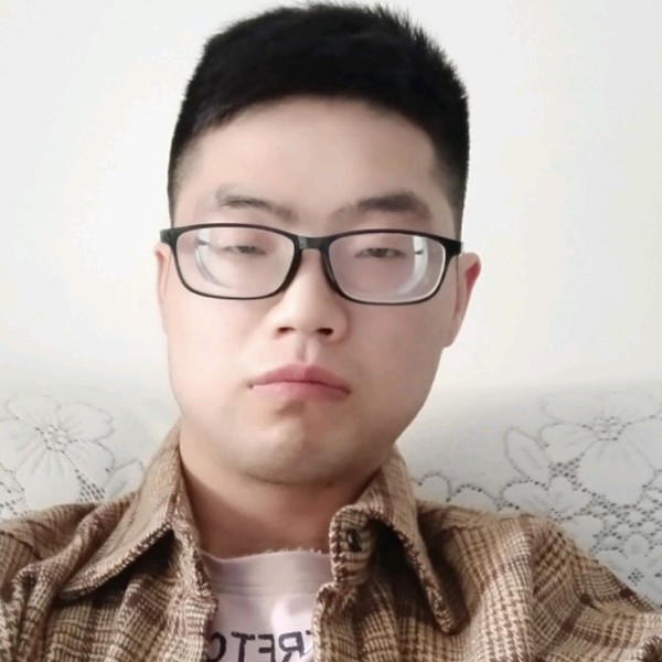 包容回眸电灯胆的照片