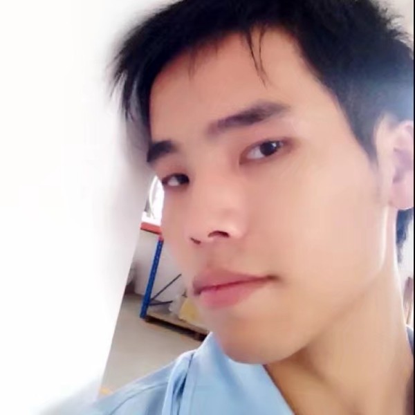 眯眯眼闻时空的照片