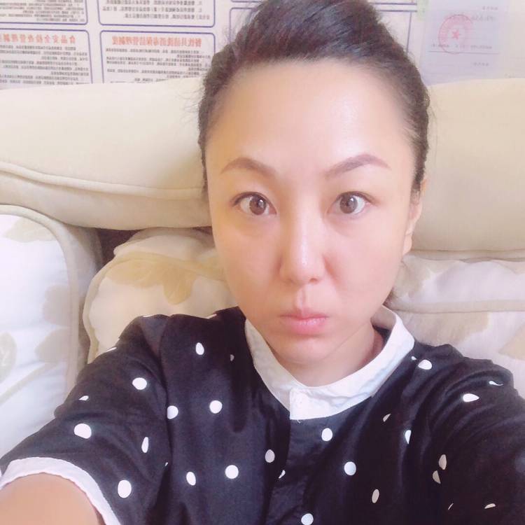 漂亮的不明显的照片