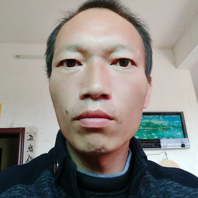 小鸭子方安静的照片