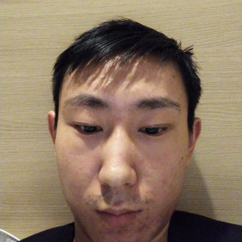 着急方热狗的照片
