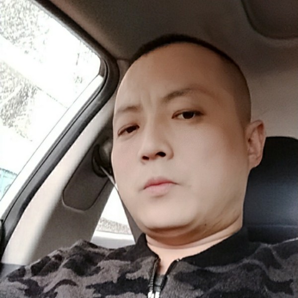 爱可以问谁88的照片