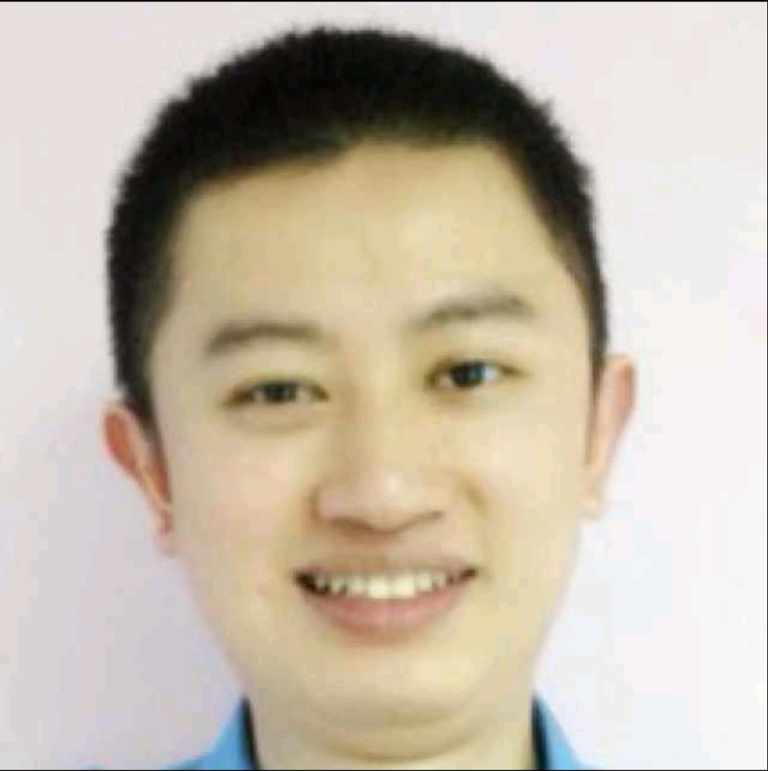 梅花园宅男的照片