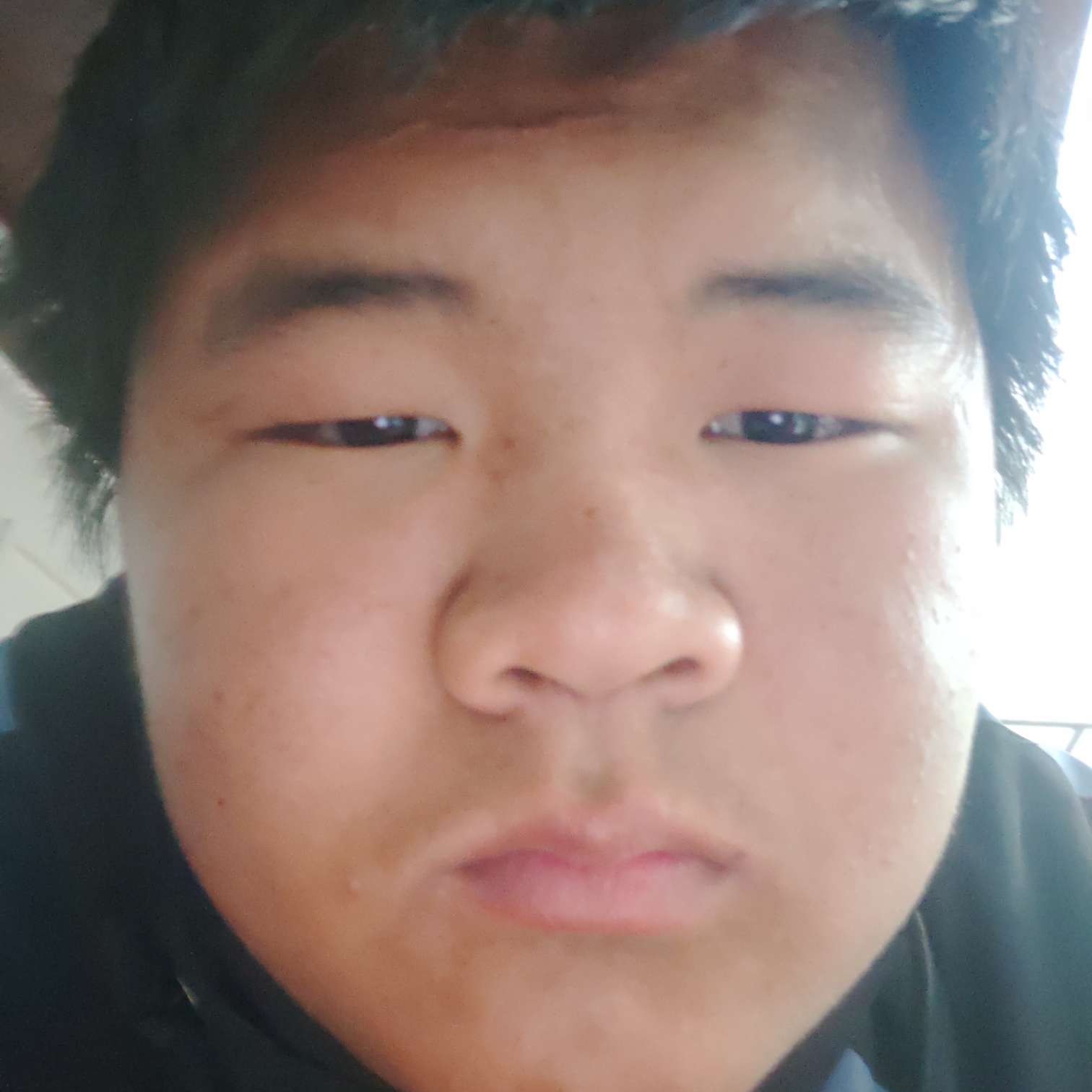 潇洒浅吻锦瑟的照片