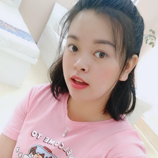 谦谦妮子的照片