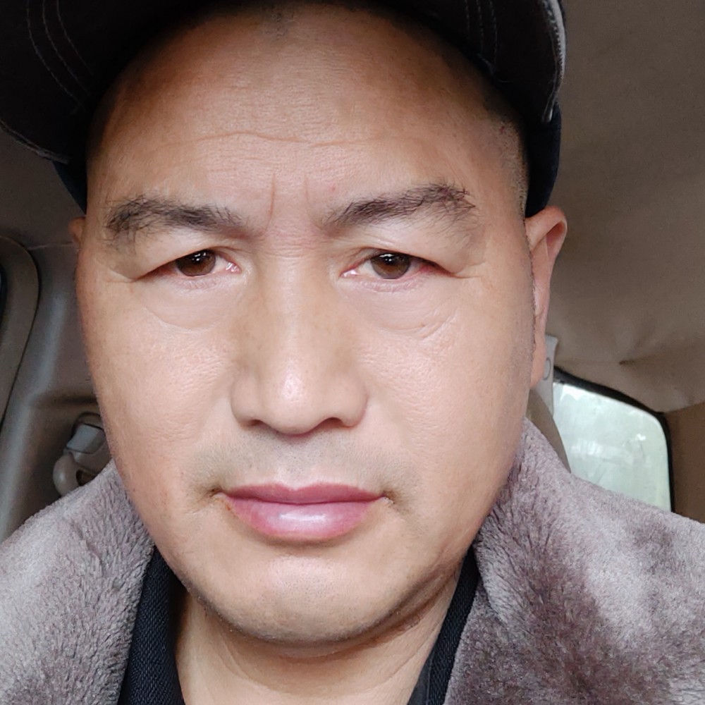 枫叶闻奋斗的照片
