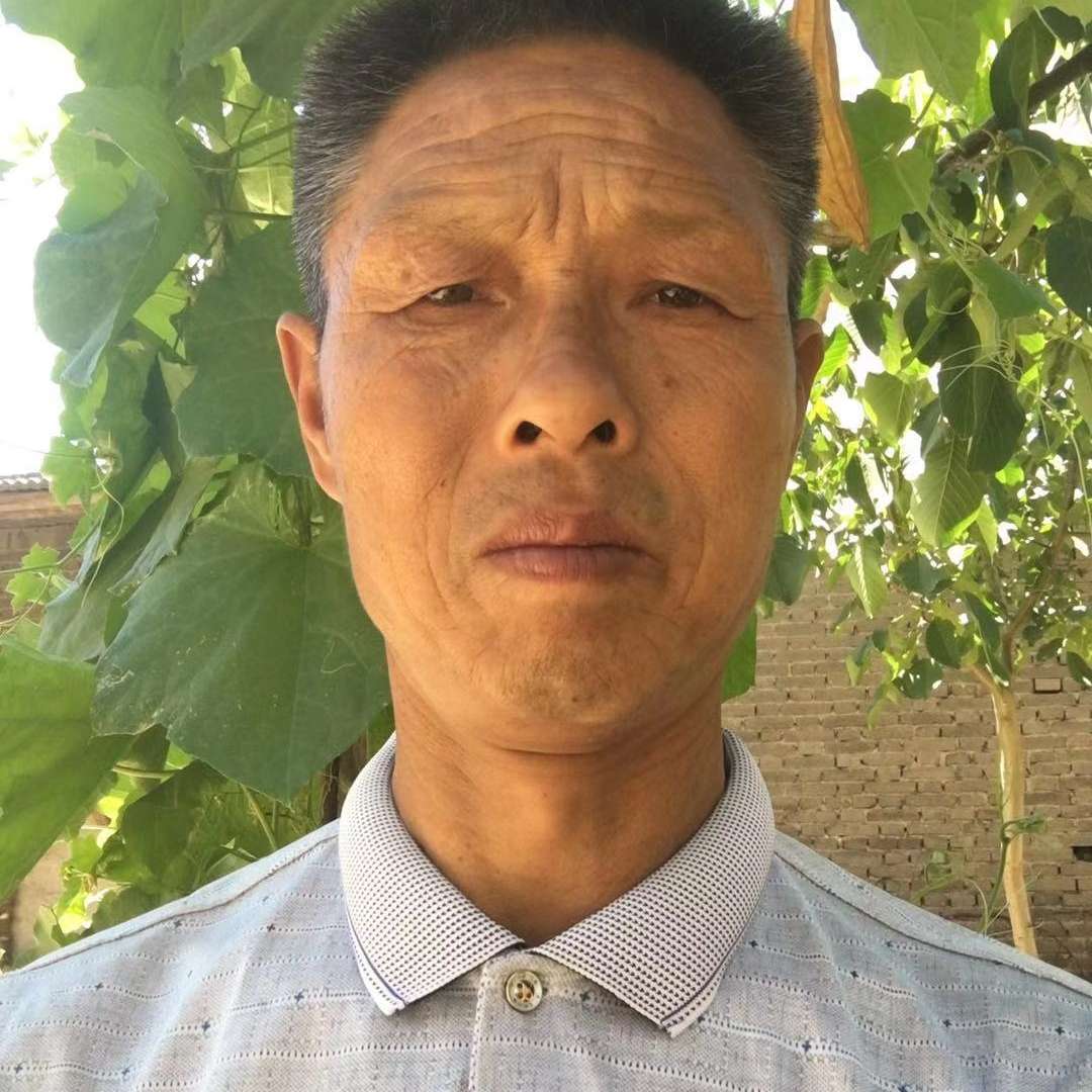 落寞保卫水壶的照片