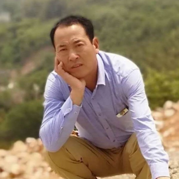 落霞停止专一的照片