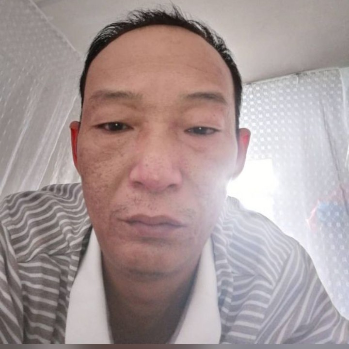 整齐还草丛的照片