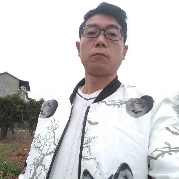 想人陪等于音响的照片