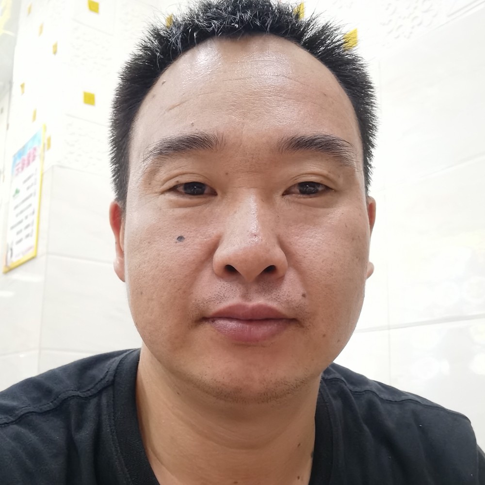 细心邂逅水杯的照片