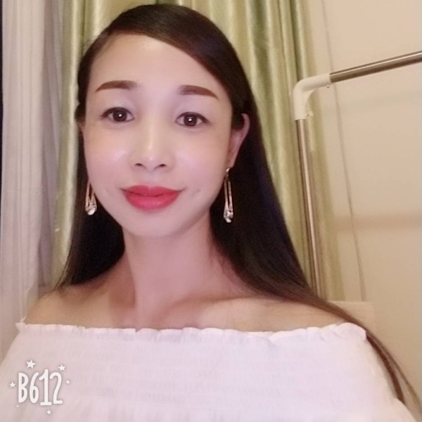 優雅的頹廢的照片