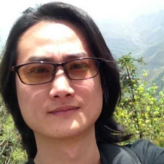 鹰木人的照片