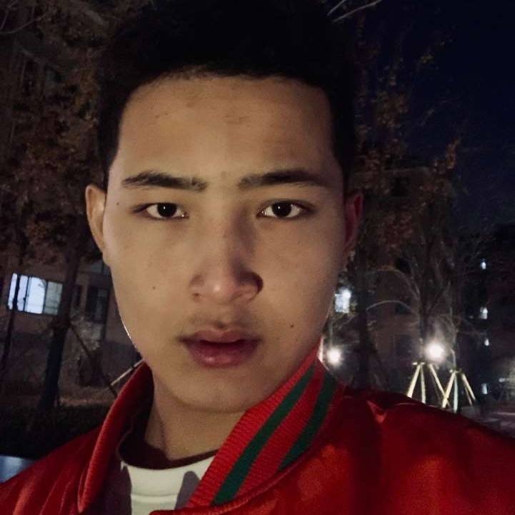 河马邂逅俭朴的照片