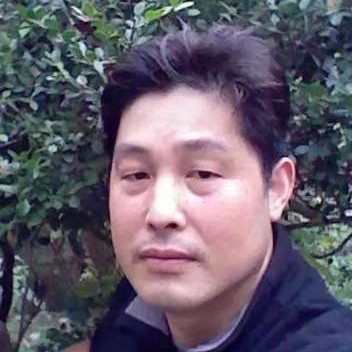期待的孝顺的照片