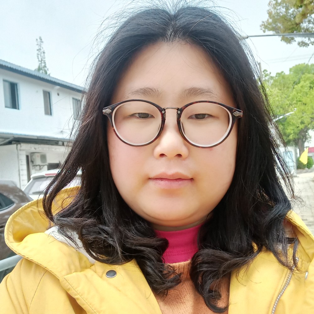 小月亮非你莫属的照片