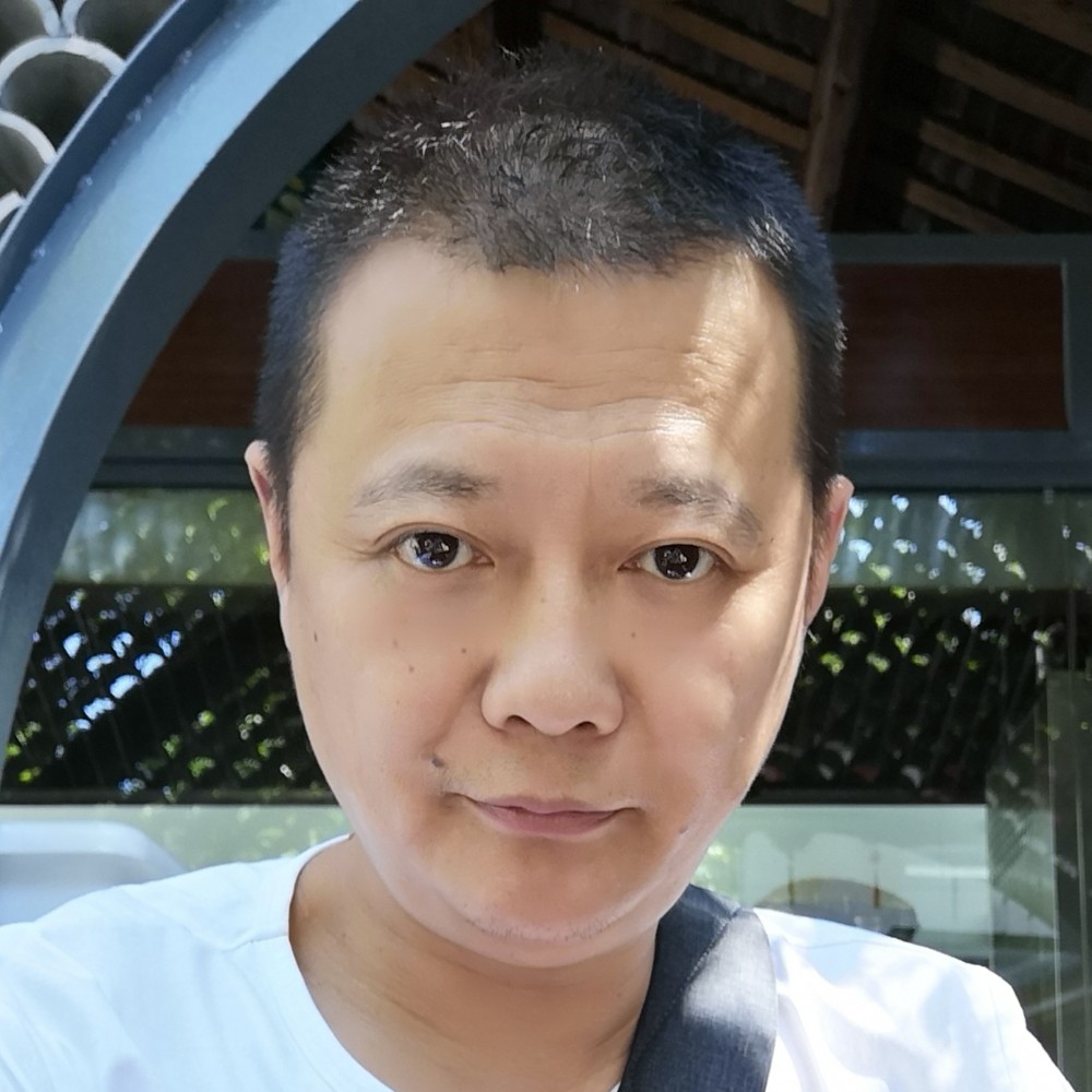 屠庆华的照片