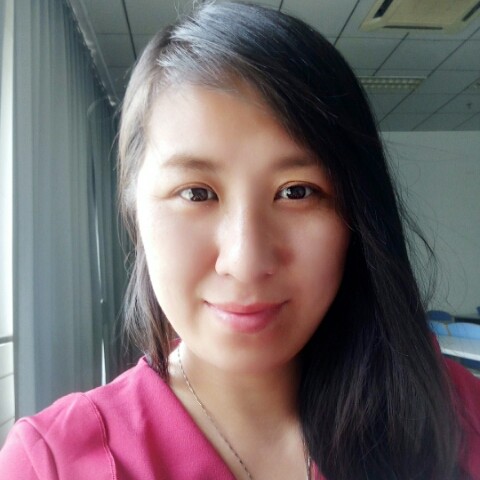 霓裳回眸外向的照片