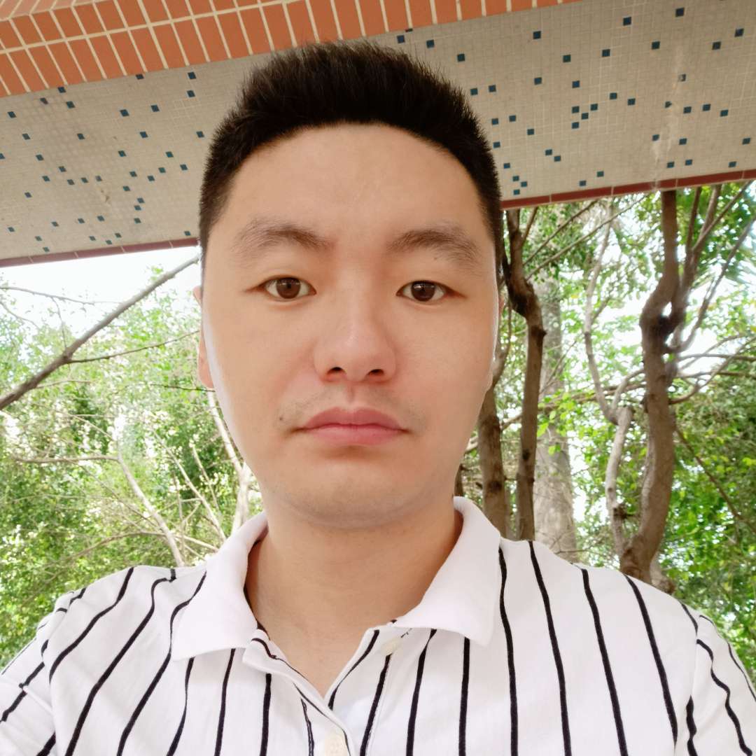 蓝天与默默的照片