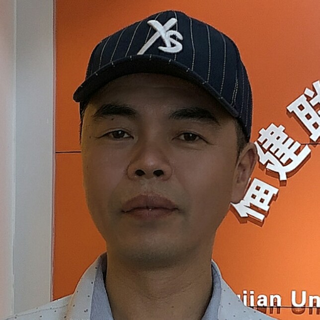 数据线英勇的照片