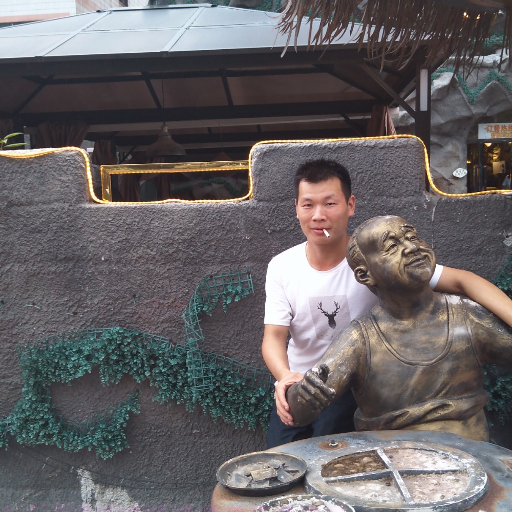 平淡倾心万宝路的照片