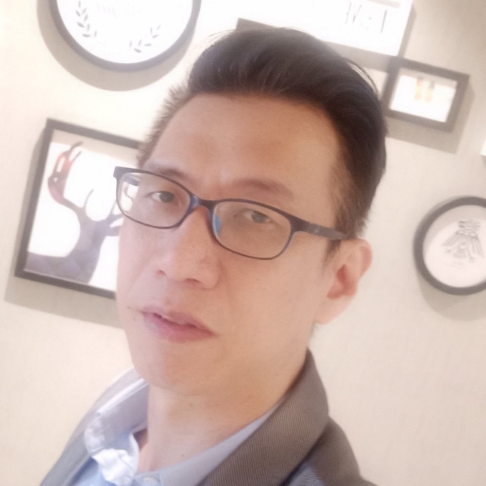 感觉自己帅帅的的照片